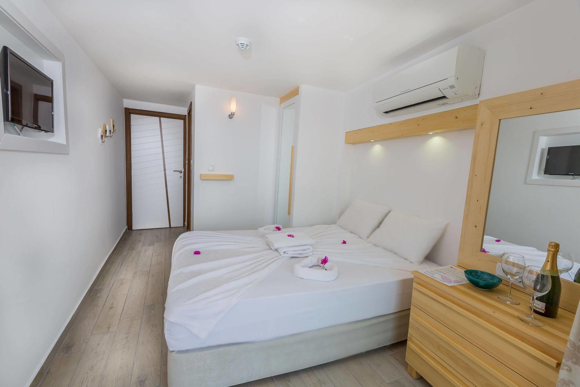 Defne Hotel Kaş Eksteriør bilde